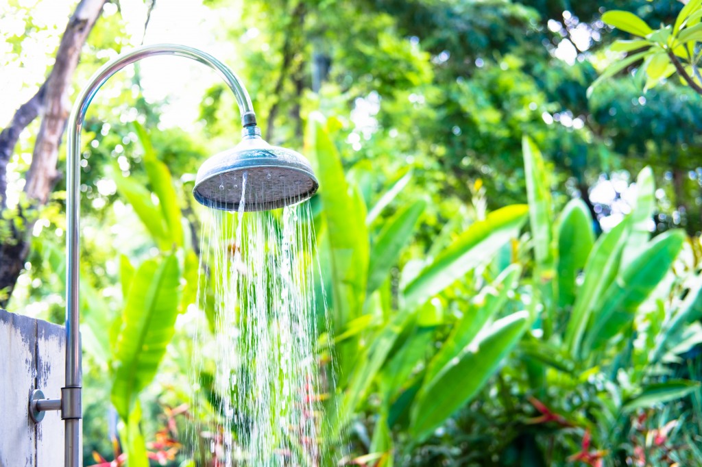 How to achieve an outdoor bathroom